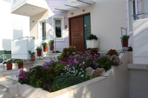 Гостиница Veggie Garden Athens B&B  Афины